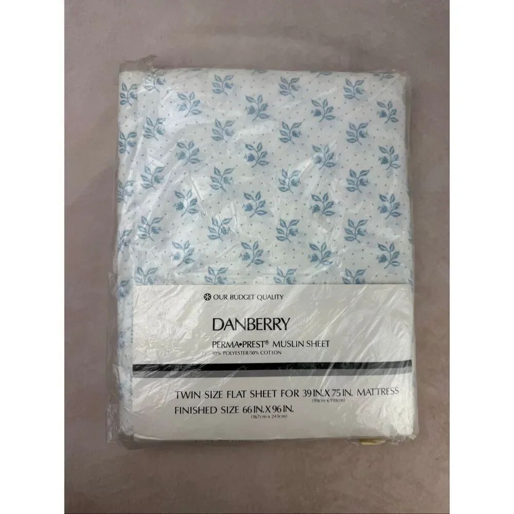 Vintage Twin Flat Sheet NOS Danberry Blue and White Floral Cottagecore